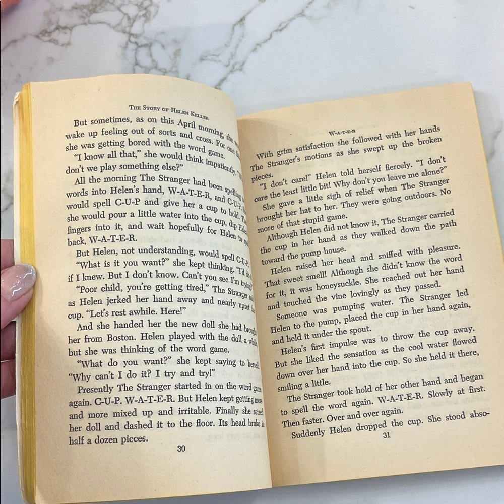 The Story of Helen Keller Book - Picture 6 of 8